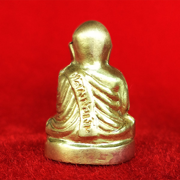 รูปหล่อปั๊มหลวงพ่อเงิน บางคลาน พิมพ์ 15 นับแบงก์ รุ่น 55 มหาบารมี 85 พรรษา เนื้อทองเหลือง ปี 55 2