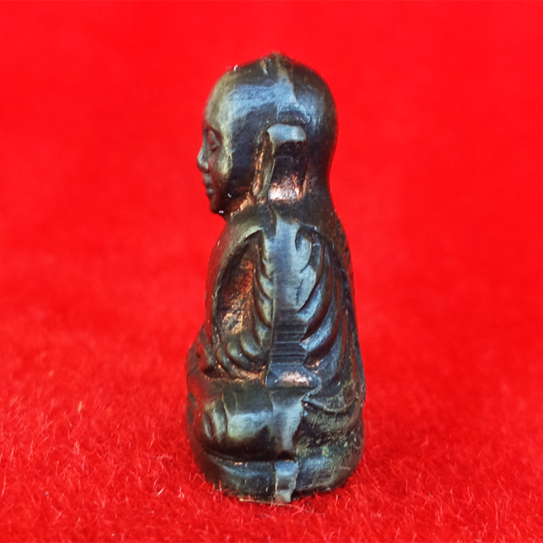 หลวงพ่อเงิน วัดบางคลาน พระเครื่อง เมืองพิจิตร  รุ่นเพิร์ธ เนื้อนวโลหะ ปี 2537 สวยแชมป์ สุดหายาก 4