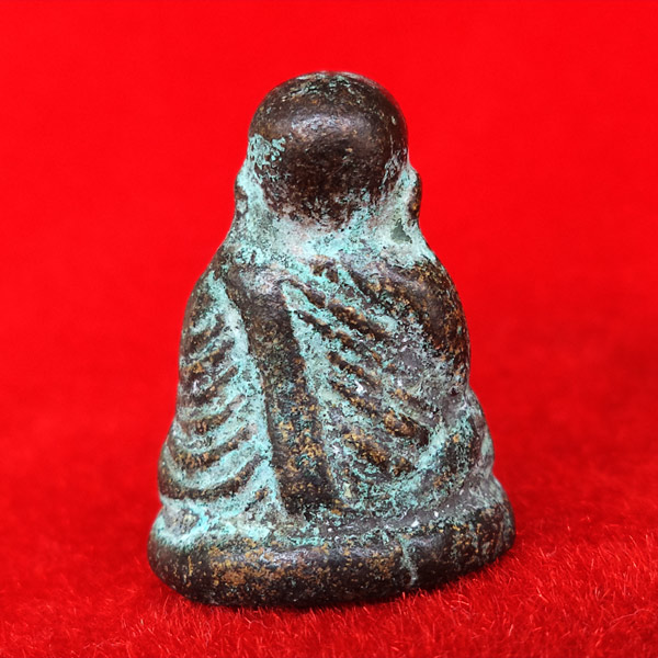 รูปหล่อหลวงพ่อเงิน บางคลาน พิมพ์ปืนแตก ปี 2528 สวยเข้มขลัง ต้องรีบเก็บครับ องค์ที่ 80 1