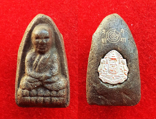 หลวงพ่อทวด รุ่นพิทักษ์แผ่นดิน เนื้อว่านหัวขีด กรมตำรวจ โดยอาจารย์ทอง วัดสำเภาเชย ปี 2551 สวยหายาก