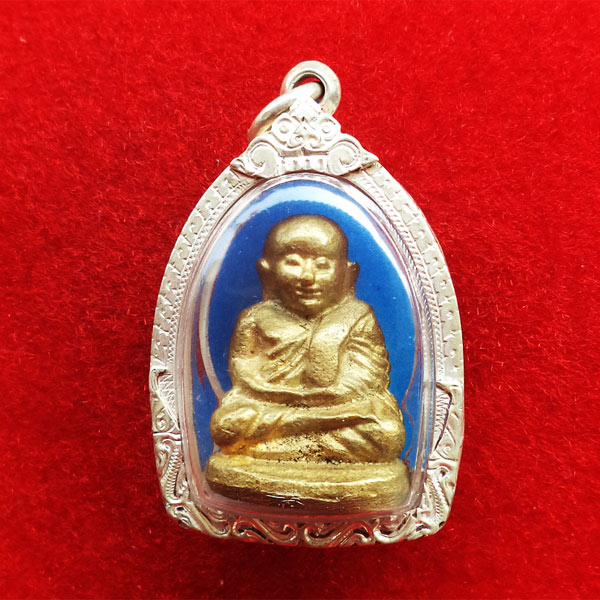 รูปหล่อหลวงพ่อเงิน บางคลาน พิมพ์นิยม รุ่นสร้างซุ้มประตู วัดวังหลุม สวยทองอร่าม พิธีขลัง กรอบเงิน