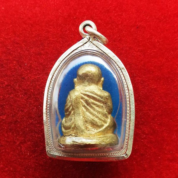 รูปหล่อหลวงพ่อเงิน บางคลาน พิมพ์นิยม รุ่นสร้างซุ้มประตู วัดวังหลุม สวยทองอร่าม พิธีขลัง กรอบเงิน 2