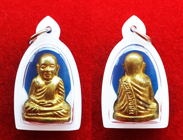 รูปหล่อปั๊มหลวงพ่อเงิน บางคลาน ปี 15 วัดบึงนาราง เนื้อทองเหลืองกะไหล่ทอง สวย เลี่ยมแล้ว น่าบูชามาก 2