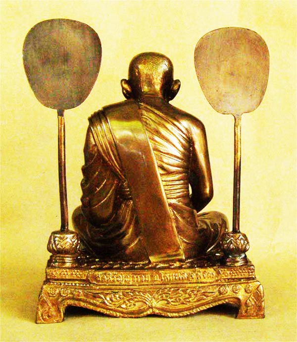 พระบูชา หลวงพ่อเงิน วัดบางคลาน เนื้อทองเหลืองรมมันปู ขนาดหน้าตักกว้าง 5 นิ้ว ปี 2551 1