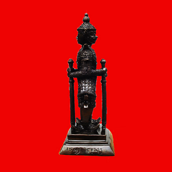 พระบูชาท้าวเวสสุวรรณ(ท้าวเวสสุวัณ) พิมพ์ 2 หน้า รุ่นธนบดี 2 ขนาด 12 นิ้ว วัดสุทัศนฯ ปี 2552 2