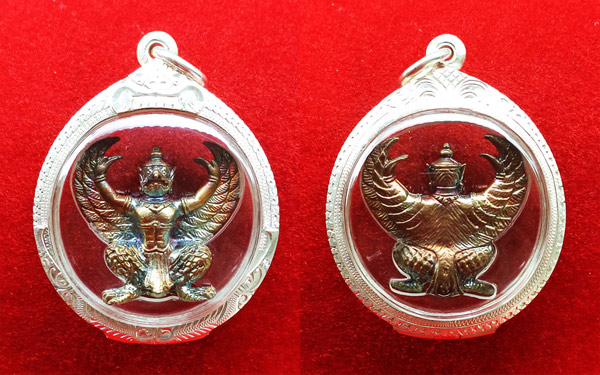 พญาครุฑมหาอำนาจ รุ่นแรก เนื้อนวโลหะอุดผง พ่อท่านพรหม วัดพลานุภาพ ปี 2554 ใส่ตลับเงิน 3