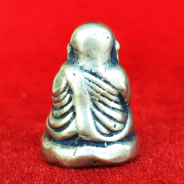 รูปหล่อหลวงพ่อเงิน บางคลาน พิมพ์ขี้ตา วัดทุ่งน้อย ยุคแรก ถอดพิมพ์จากหลวงพ่อเงินรุ่นแรก องค์ 28 1