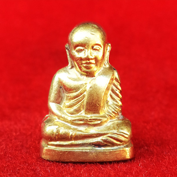 รูปหล่อปั๊มหลวงพ่อเงิน บางคลาน พิมพ์ 15 นับแบงก์ รุ่น 55 มหาบารมี 85 พรรษา เนื้อทองเหลือง ปี 55