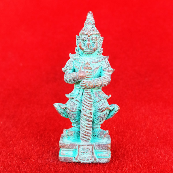 ท้าวเวสสุวรรณ รุ่นโภคทรัพย์ เนื้อสัมฤทธิ์สนิมเขียว หลวงพ่อเอิบ วัดซุ้มกระต่าย องค์ใหญ่ องค์ที่ 2