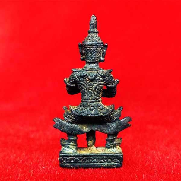 ท้าวเวสสุวรรณ(ท้าวเวสสุวัณ) เวส สะ พุ สะ หล่อโบราณ องค์ใหญ่ วัดสุทัศนฯ พิธีเดือนเพ็ญ ปี 2553 1