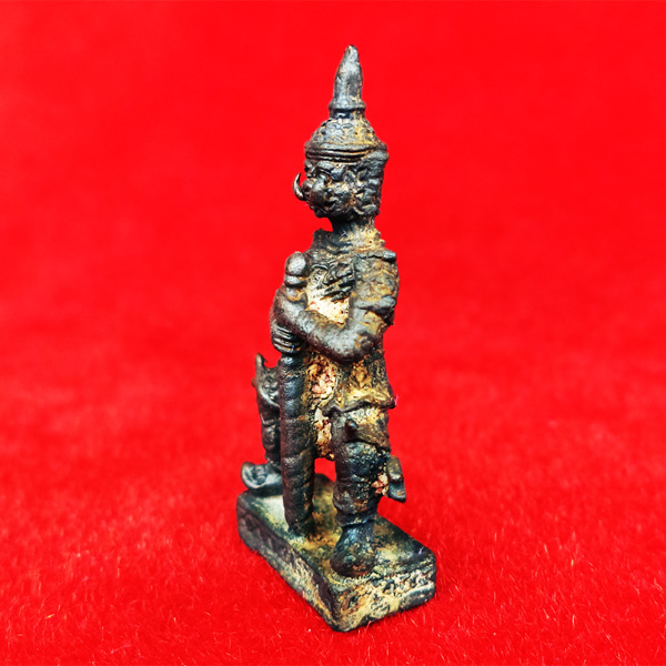 ท้าวเวสสุวรรณ(ท้าวเวสสุวัณ) เวส สะ พุ สะ หล่อโบราณ องค์ใหญ่ วัดสุทัศนฯ พิธีเดือนเพ็ญ ปี 2553 3