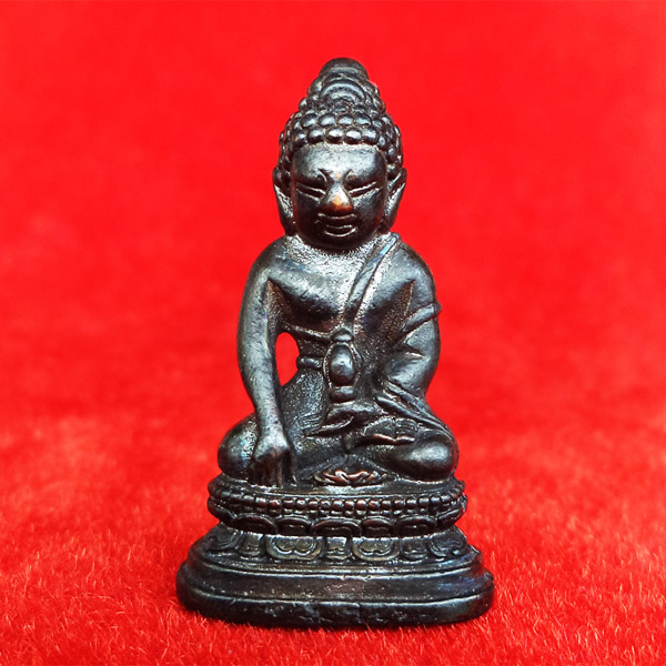 ของแท้ต้องแบบนี้ พระกริ่ง 72 พรรษา รัชกาลที่ 9 พระพุทธนวมมหาราชายุจฉับปริวัตนมงคล สุดสวย 35