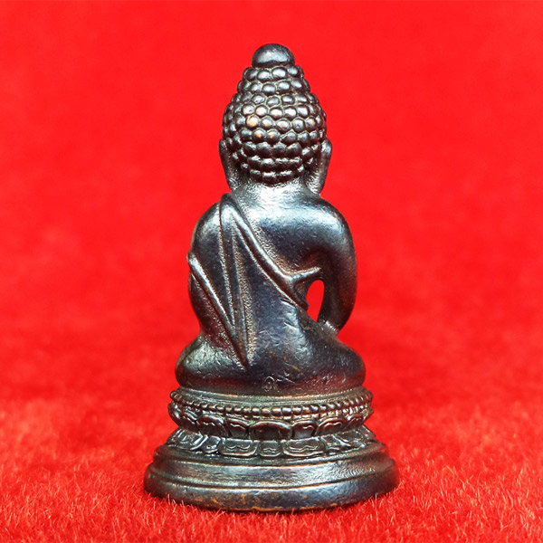 ของแท้ต้องแบบนี้ พระกริ่ง 72 พรรษา รัชกาลที่ 9 พระพุทธนวมมหาราชายุจฉับปริวัตนมงคล สุดสวย 35 1