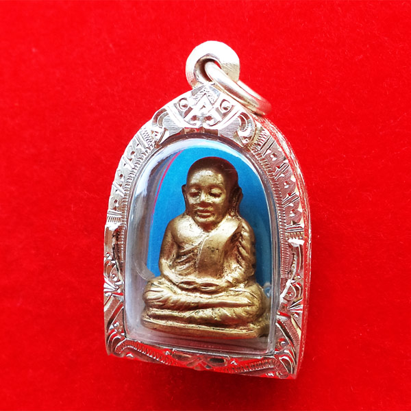 รูปหล่อหลวงพ่อเงิน บางคลาน ปี 15 เลข ๒ เนื้อทองเหลือง วัดบางคลานจัดสร้าง ปี 2515