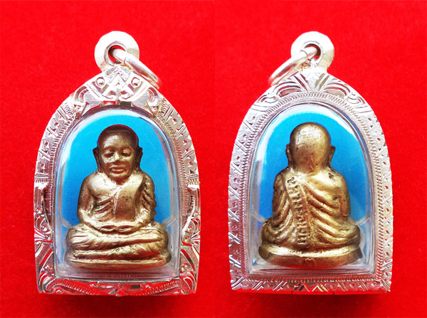 รูปหล่อหลวงพ่อเงิน บางคลาน ปี 15 เลข ๒ เนื้อทองเหลือง วัดบางคลานจัดสร้าง ปี 2515 3