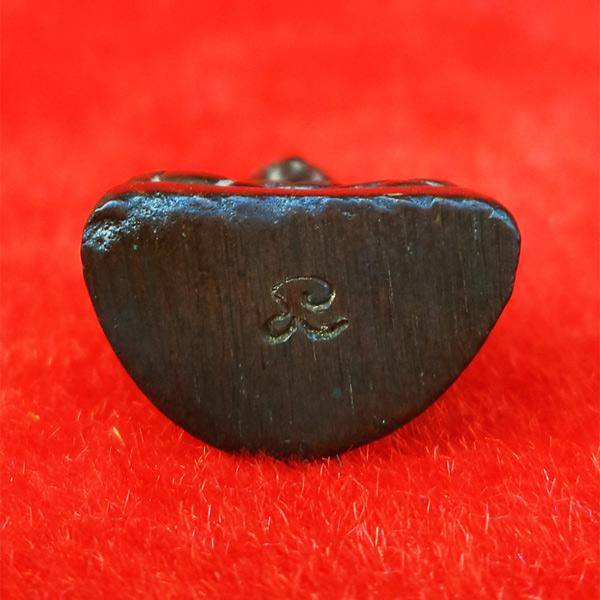 หลวงพ่อเงินลอยองค์ ญสส รุ่นแรก พิมพ์ใหญ่ เนื้อนวโลหะ สมเด็จพระญาณสังวรฯทรงอธิฐานจิตมวลสาร-เททอง 2