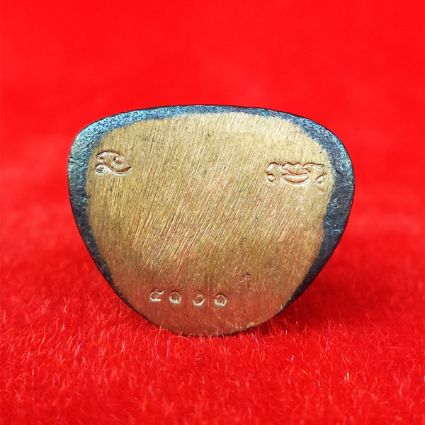 รูปหล่อหลวงพ่อเงิน บางคลาน รุ่นปาฏิหารย์ พิมพ์นิยมหล่อโบราณ เนื้อมหาชนวน ปี 2558 พิธีใหญ่ 4