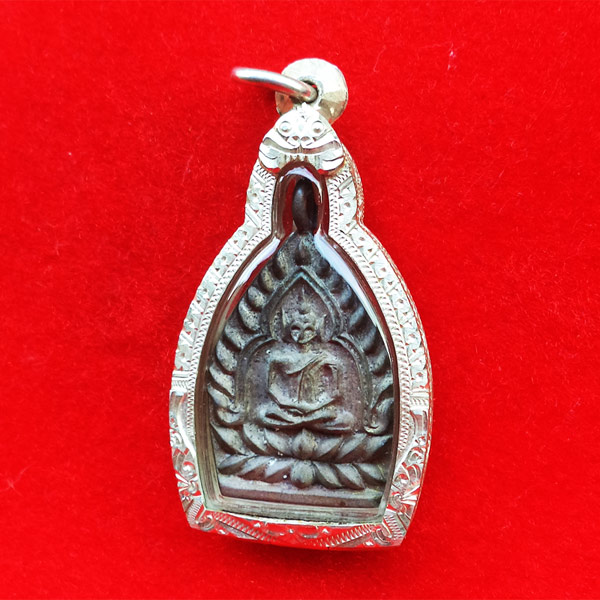 เหรียญหล่อเจ้าสัว รุ่นแรก เนื้อนวโลหะ หลวงปู่แขก วัดสุนทรประดิษฐ์ สุดยอดมวลสาร ใส่ตลับเงิน