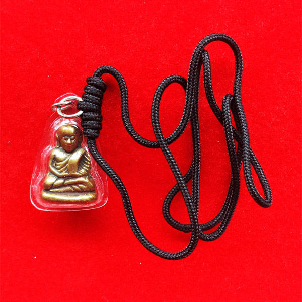 ขอเชิญร่วมทอดกฐินสามัคคี ปื 2559 ทำบุญ 100 บาท รับรูปหล่อหลวงพ่อเงิน บางคลาน พิมพ์นิยม เศียรกลม 3