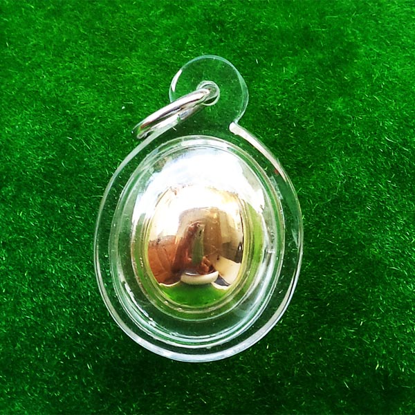 เบี้ยแก้จิ๋วหุ้มเงินสีนาก รุ่นแรก เล็กกว่าเหรียญบาท หลวงพ่อสืบ วัดสิงห์ ทายาทหลวงปู่เจือ สุดขลัง