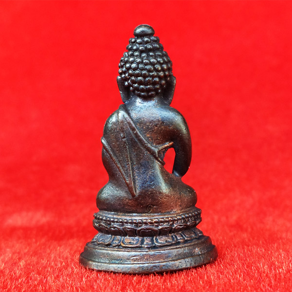 ของแท้ต้องแบบนี้ พระกริ่ง 72 พรรษา รัชกาลที่ 9 พระพุทธนวมมหาราชายุจฉับปริวัตนมงคล สุดสวย 45 1