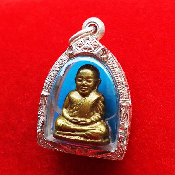 รูปเหมือนปั๊มหลวงพ่อเงิน บางคลาน ปี 15 วัดมูลเหล็ก พิมพ์นิยม พิธีเดียวกับหลวงพ่อเงิน ปี 15 บางคลาน