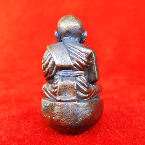 หลวงพ่อทวดลอยองค์ เบ้าทุบหล่อโบราณ เนื้อนวโลหะ รุ่นแรก วัดในหาน ปี 2536 สวยสุดๆ พิธีดีมาก 1