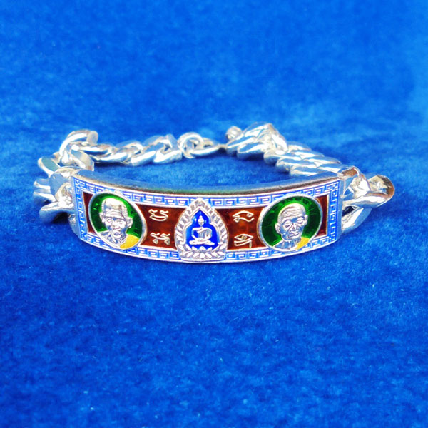 เลสเจ้าสัวมหาลาภ  เนื้อเงินลงยา รุ่นแรก หนัก 3 บาท วัดกลางบางแก้ว รุ่นสร้างเขื่อน ปี 59 ขลังน่าบูชา 2