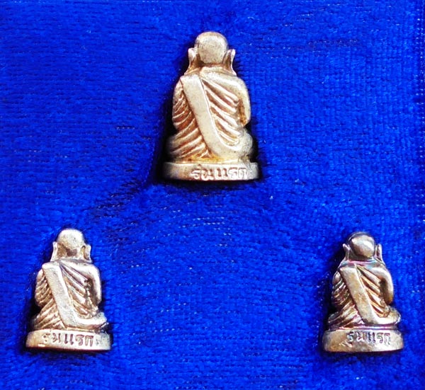 ชุดรูปหล่อหลวงพ่อเงิน 3 องค์ ญสส รุ่นแรก เนื้อเงิน สมเด็จพระญาณสังวรฯทรงอธิฐานจิตมวลสาร-เททอง 1