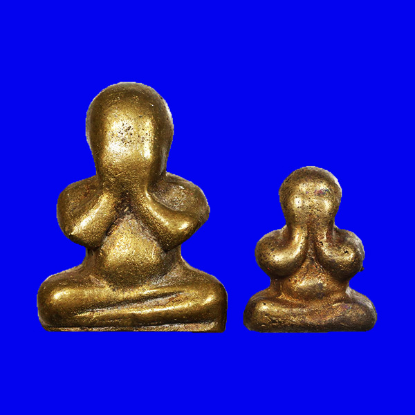 ใหญ่+เล็ก พระปิดตาหลวงปู่เอี่ยม วัดสะพานสูง ออกวัดสุทัศน์ ปี 2536 พุทธาภิเษกเสาร์ 5 เนื้อโลหะผสม