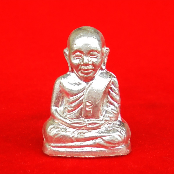 รูปหล่อปั๊มหลวงพ่อเงิน วัดบางคลาน รุ่นเพิร์ธ เนื้อเงิน แยกจากชุด ปี 2537 แยกจากชุด สุดหายาก