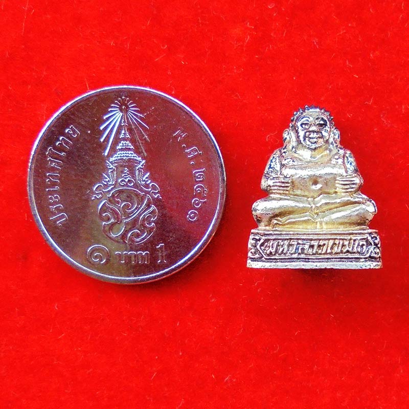 พระสังกัจจายน์หล่อลอยองค์ รุ่นแรก มหาลาภเขมโก หลวงพ่อเกษม เขมโก เนื้อเงิน ปี 2536 สวยเข้มขลัง 3