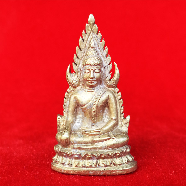 พระพุทธชินราชลอยองค์ อินโดจีน ย้อนยุค รุ่นมหาจักรพรรดิ ปี 2555 เนื้อทองระฆังเก่า หมายเลข ๔๘๖๕
