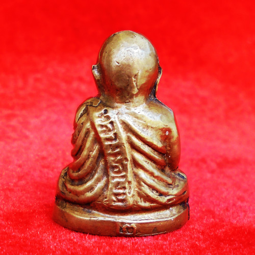 รูปหล่อหลวงพ่อเงิน บางคลาน ปี 16 เลข ๒ เนื้อทองเหลือง กันกลึง วัดบางคลานจัดสร้าง ปี 2516 1