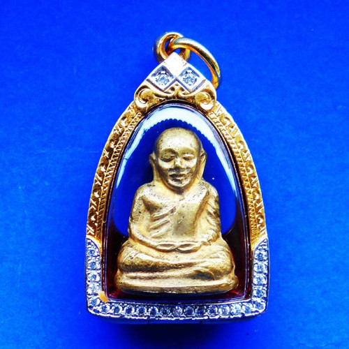 รูปหล่อหลวงพ่อเงิน บางคลาน ปี 16 เลข ๒ เนื้อทองเหลือง กันกลึง วัดบางคลานจัดสร้าง ปี 2516 1