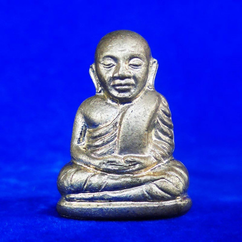 รูปหล่อปั๊มอุดกริ่ง หลวงพ่อเงิน บางคลาน พิมพ์มือนับแบงค์ รุ่นเมตตาบารมี  เนื้ออัลปาก้า ปี 2556