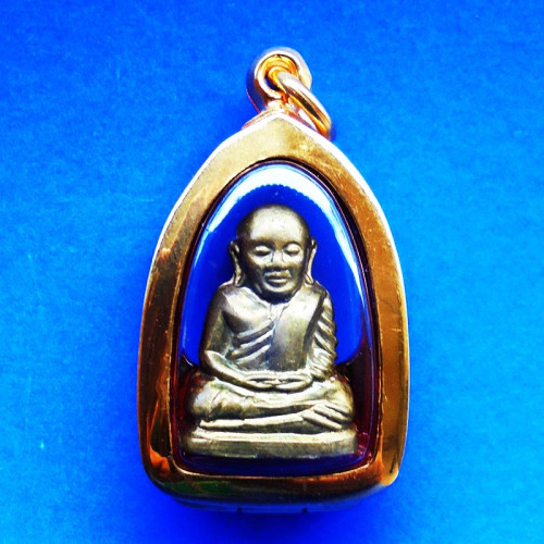 แบงก์สั้น รูปหล่อปั๊มหลวงพ่อเงิน บางคลาน พิมพ์ 15 นับแบงก์ เนื้อทองเหลือง รุ่น 55 มหาบารมี 85 พรรษา 1