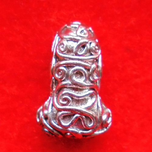 พระปิดตายันต์ยุ่ง หลวงปู่เอี่ยม วัดหนัง เนื้อสัมฤทธิ์เงิน พิมพ์ใหญ่ ปี 2554 สุดยอดตำรับวัดหนัง หายาก 1