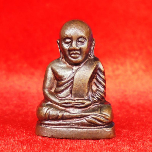 รูปหล่อปั๊มหลวงพ่อเงิน บางคลาน พิมพ์ 15 นับแบงก์ รุ่น 55 มหาบารมี 85 พรรษา เนื้อทองแดง ปี 55