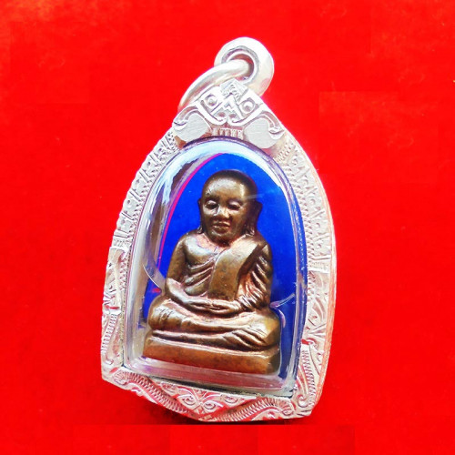 รูปหล่อปั๊มหลวงพ่อเงิน บางคลาน พิมพ์ 15 นับแบงก์ รุ่น 55 มหาบารมี 85 พรรษา เนื้อทองแดง ปี 2555