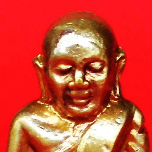 รูปเหมือนปั๊มหลวงพ่อเงิน บางคลาน ปี 15 พิมพ์มือนับแบงค์ เนื้อทองเหลือง 1