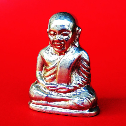 รูปเหมือนปั๊มหลวงพ่อเงิน บางคลาน ปี 15 พิมพ์คอแอล เนื้ออัลปาก้า 4