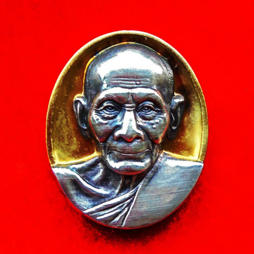 เหรียญหนุมานแผลงฤทธิ์ รุ่นแซยิด 91 ปี หลวงพ่อพูล วัดไผ่ล้อม เนื้อชุบทองหน้ากากเงิน ปี 2546