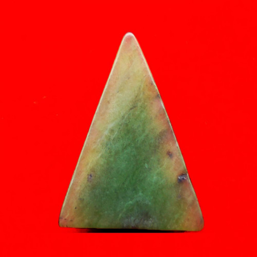 พระหินหยกแกะ พิมพ์สมเด็จนางพญา วัดธรรมมงคล สร้างโดยพระอาจารย์วิริยังค์ ปี 2536 สวยหายาก 1