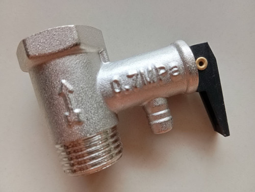 เซฟตี้วาล์ว ระบายแรงดัน 4 หุน 1/2 นิ้ว 0.7MPa.