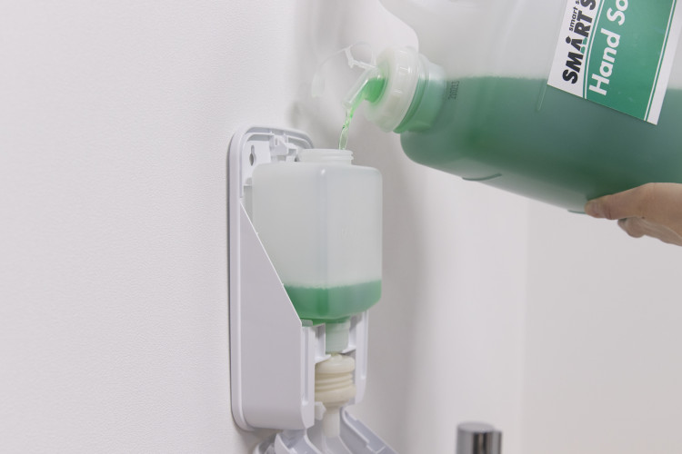 ที่จ่ายสบู่เหลว SARAYA รุ่น GMD-500C แบบกด 3