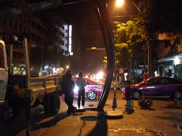 เจาะวางท่อไฟฟ้าใต้ดิน