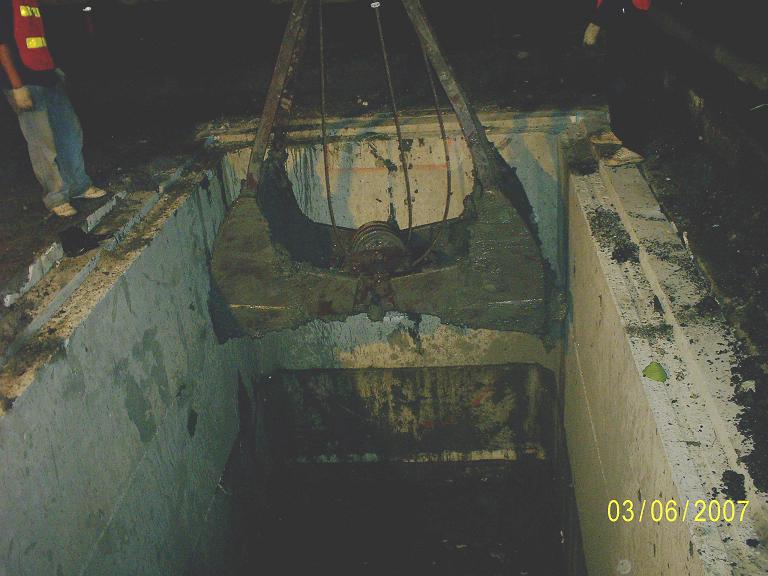 ขุดดินออก