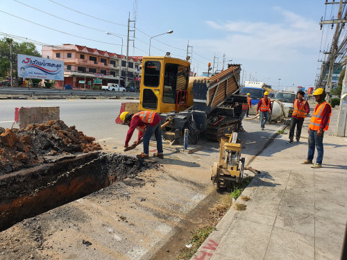 เครื่องจักร HDD.เจาะดึงท่อ 2