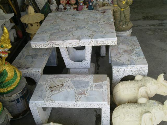 โต๊ะหินอ่อนทรงญี่ป่น 80 x 80 cm.